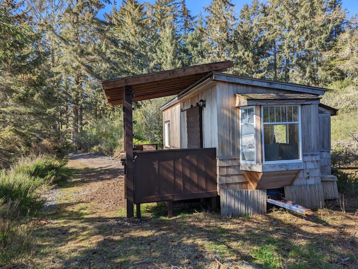 Cozy Beachfront At Woodside Farm *